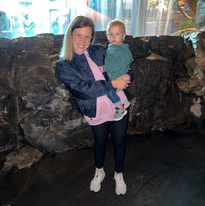 Meet your Posher, Hallie